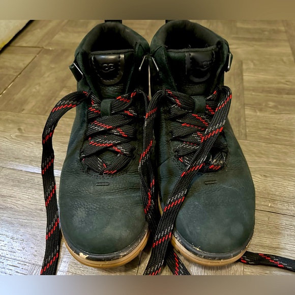 UGG Lakesider Ankle Sneaker  size 7.5 - Picture 2 of 9